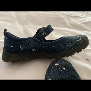 Girls size 13 Land’s End planet Mary Janes